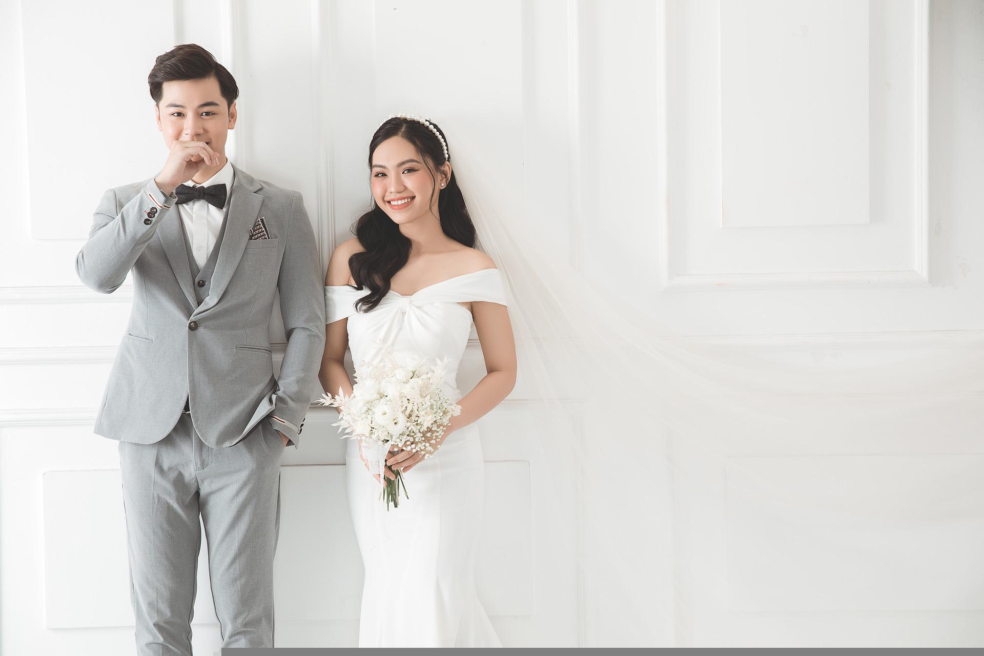 bride-6388640_1920