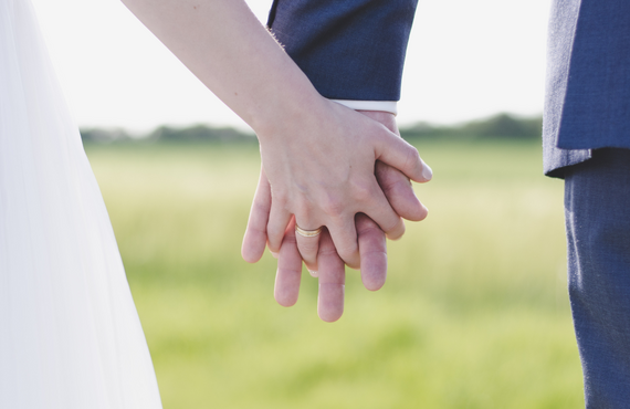 【日置市で婚活中の方必見！！！】鹿児島の結婚相談所｜結婚相談所Doux  Mariage
